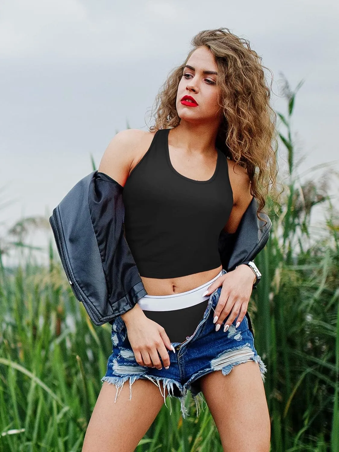 4 Pieces Basic Crop Tank Tops Sleeveless Racerback Crop Cami Top for Women