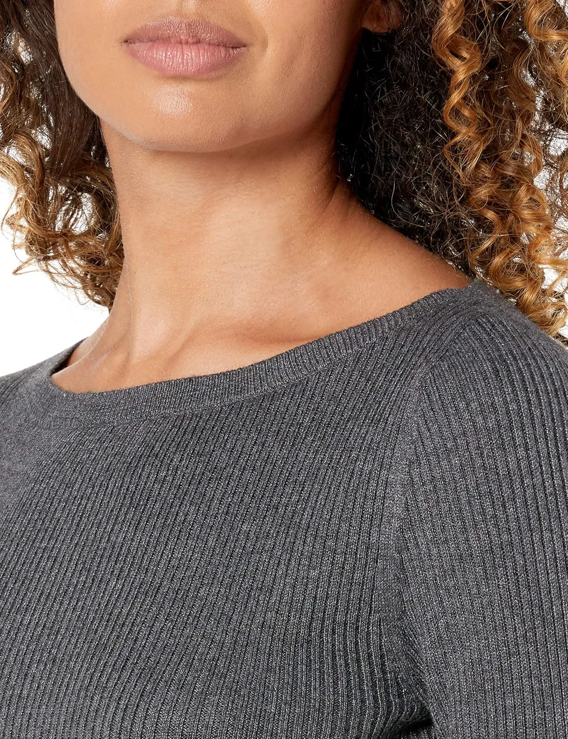 Amazon Essentials Women's Lightweight Ribbed Long-Sleeve Boat Neck Slim-Fit Sweater