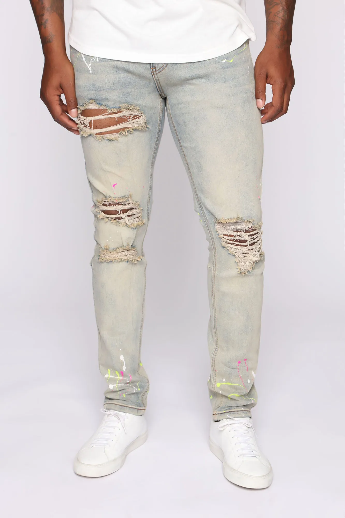 Ballin In the City Distressed Skinny Jean - Light Fade Wash