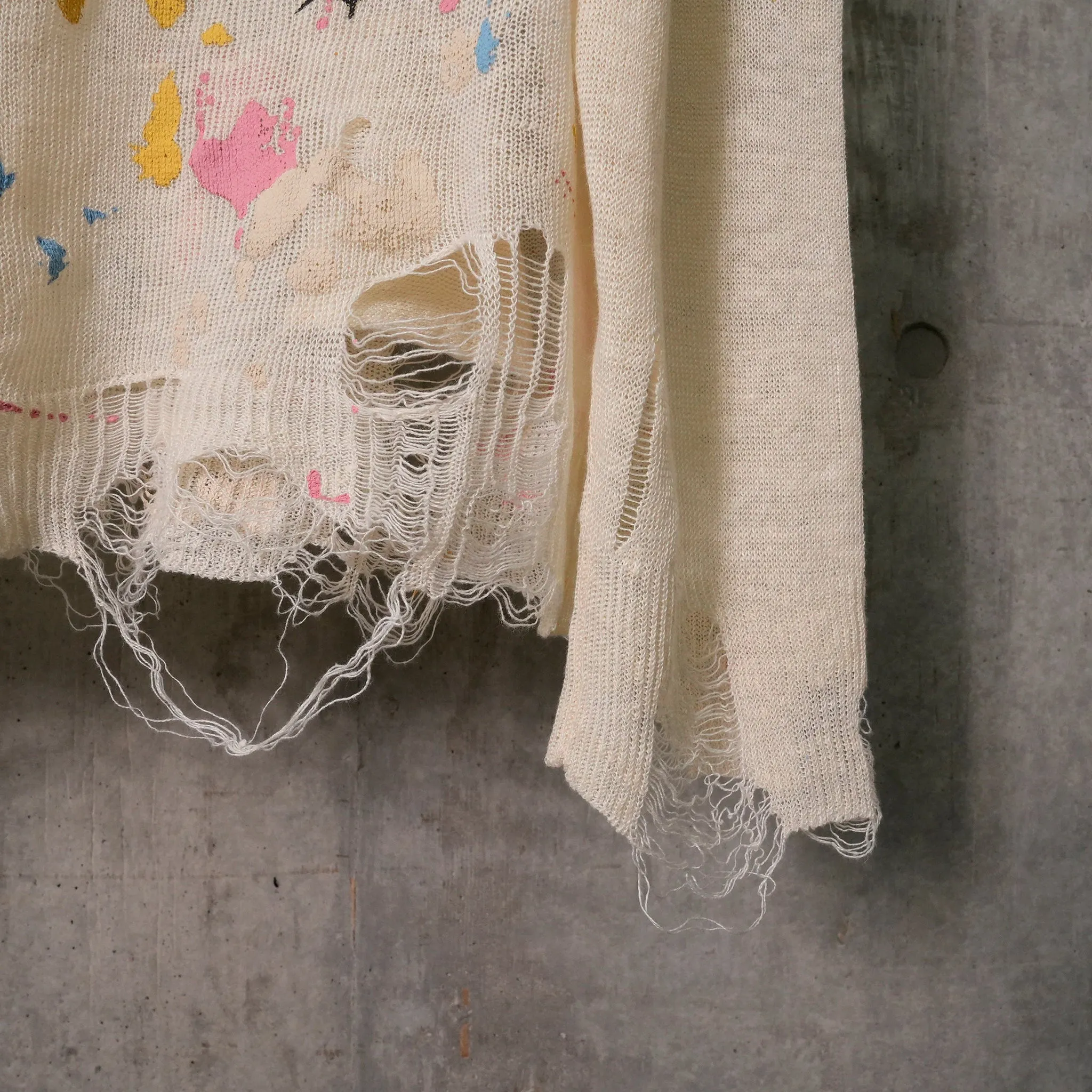 BOYFRIEND CARDIGAN / Y204B:CREAM WITH PAINT SPLATTER AND SCRIBBLES