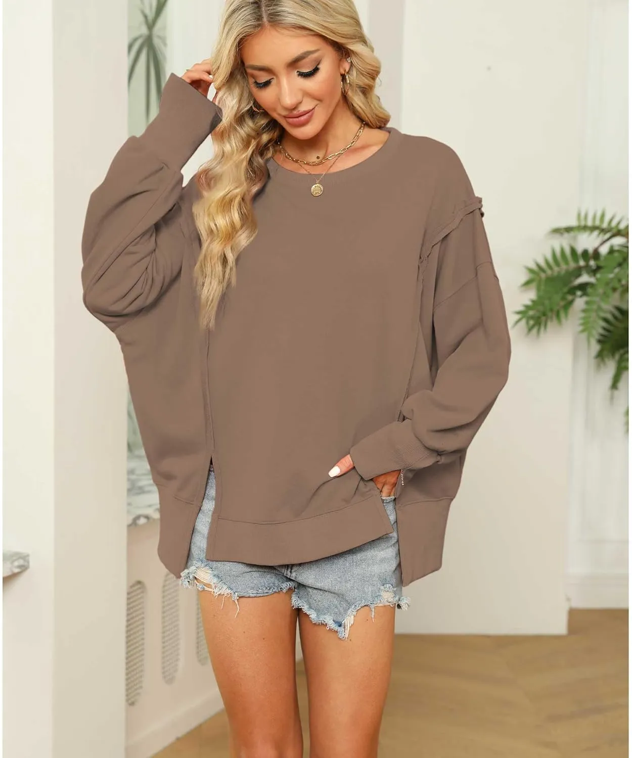 Hixiaohe Women's Oversized Crewneck Sweatshirts Casual Long Sleeve Side Split Pullover Tops Fall Slouchy Hoodie