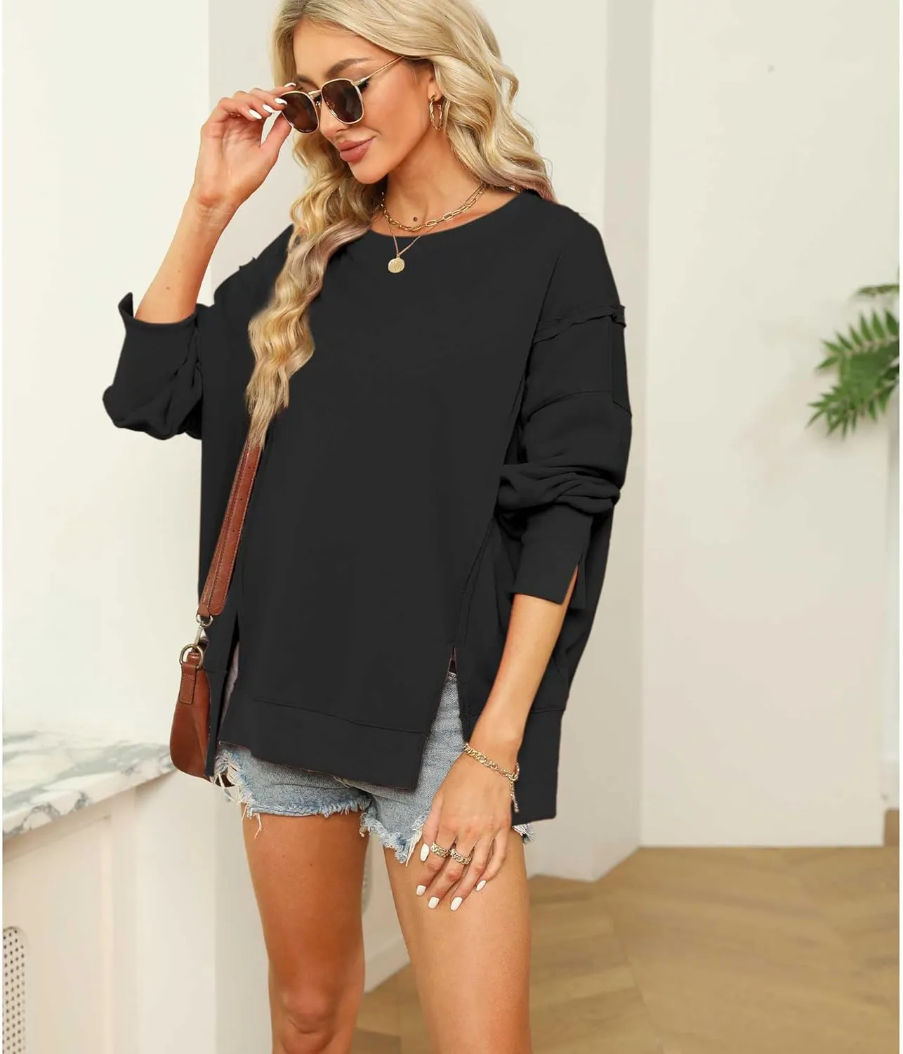 Hixiaohe Women's Oversized Crewneck Sweatshirts Casual Long Sleeve Side Split Pullover Tops Fall Slouchy Hoodie