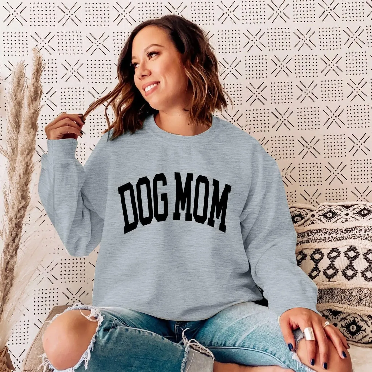 KNEYATTA Dog Mom Sweatshirt Women Dog Lover Sweatshirt Funny Graphic Sweatshirts Dog Mam Pullover Tops