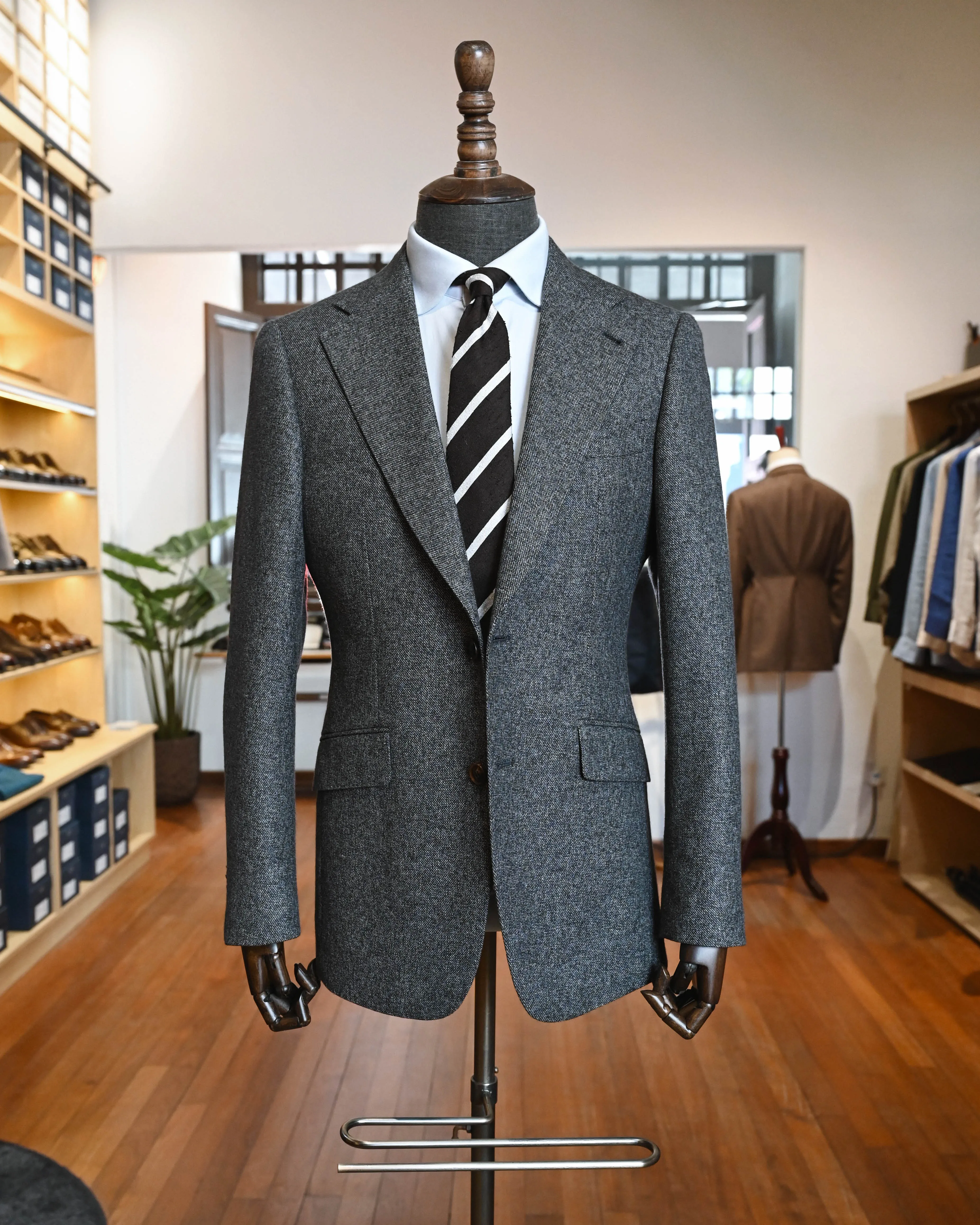 Mid-Grey Cotton Wool Cashmere Sports Jacket | Giovanny Model